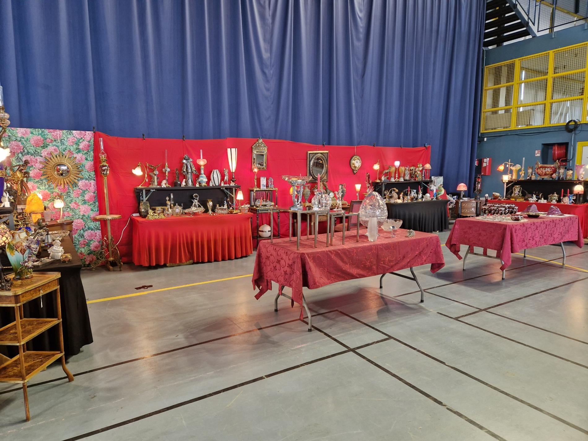 Salon des antiquaires à Issoudun