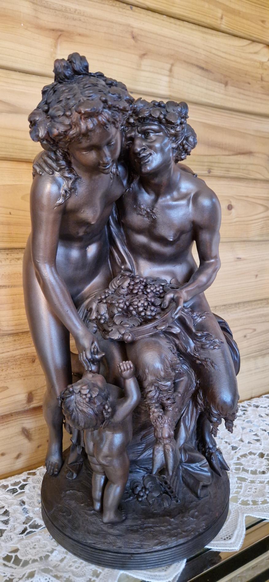 Groupe en terre cuite par Clodion