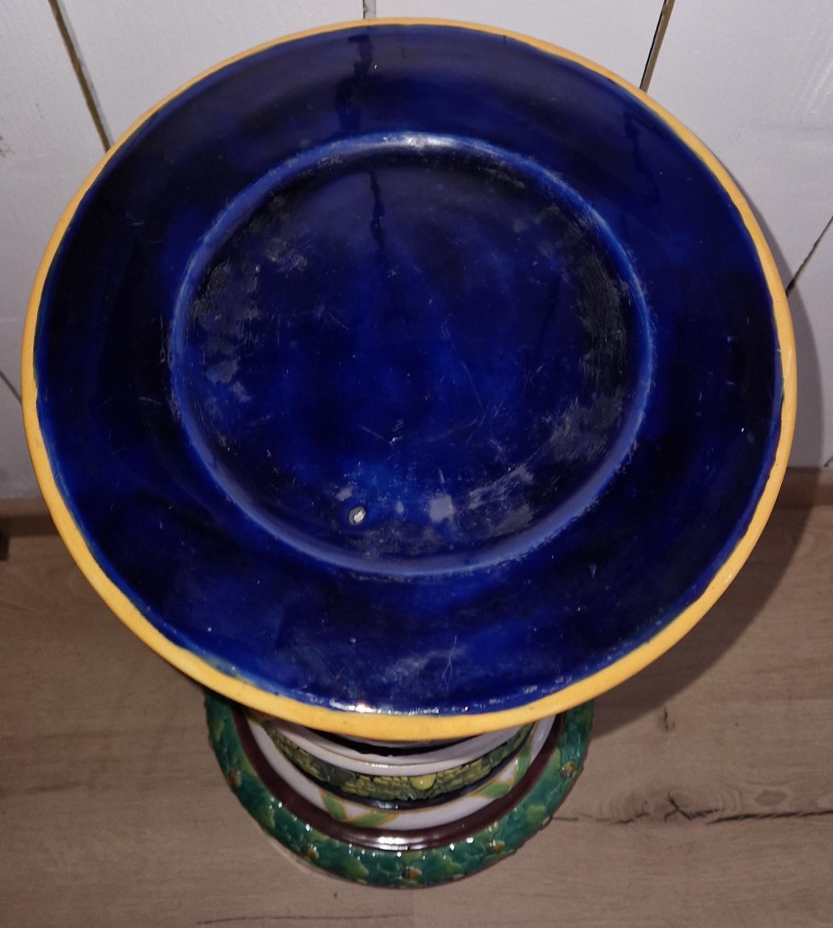 Pied d'estale, colonne majolique Minton